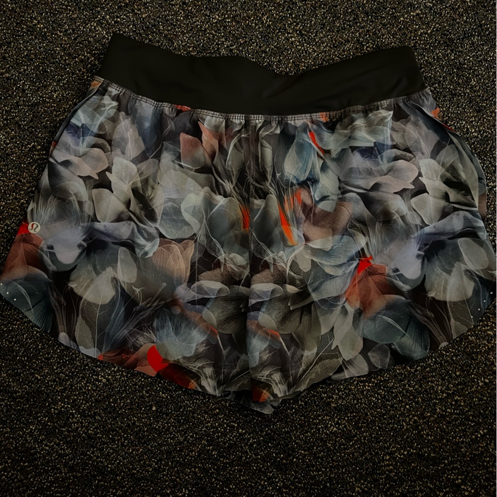 Women’s size 8 fast and free high rise shorts.